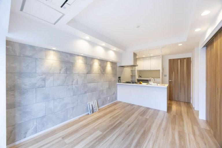 目黒　三方角部屋、明るく伸びやかな暮らし