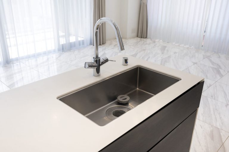 キッチン シンク