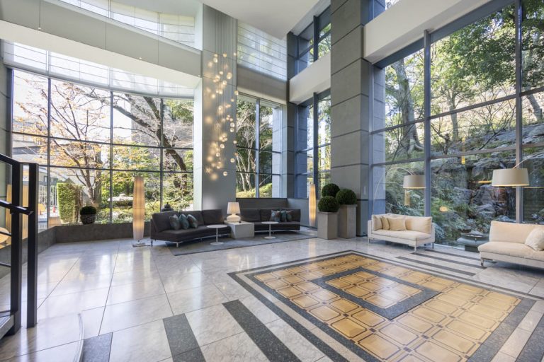 エントランスロビー