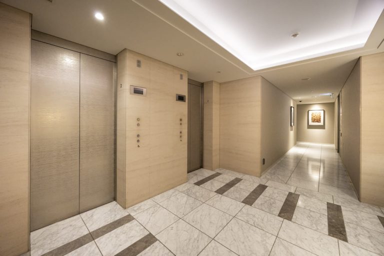 エレベーターホール