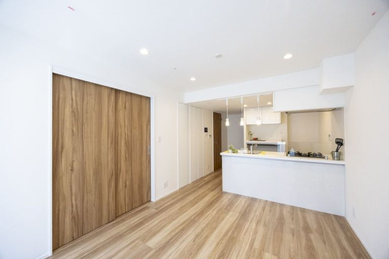 表参道　洗練された街・南青山で暮らす角部屋1LDK