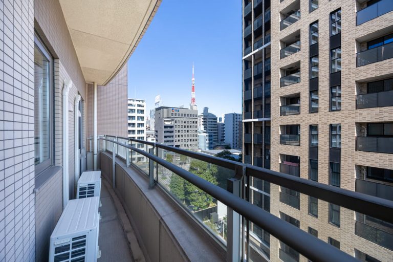 サービスバルコニー