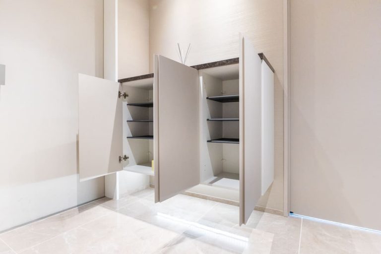 玄関 シューズボックス