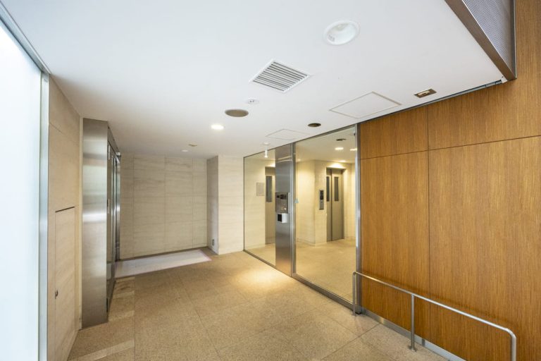 エレベーターホール