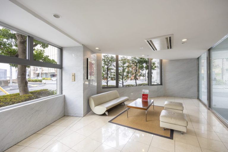 エントランスロビー