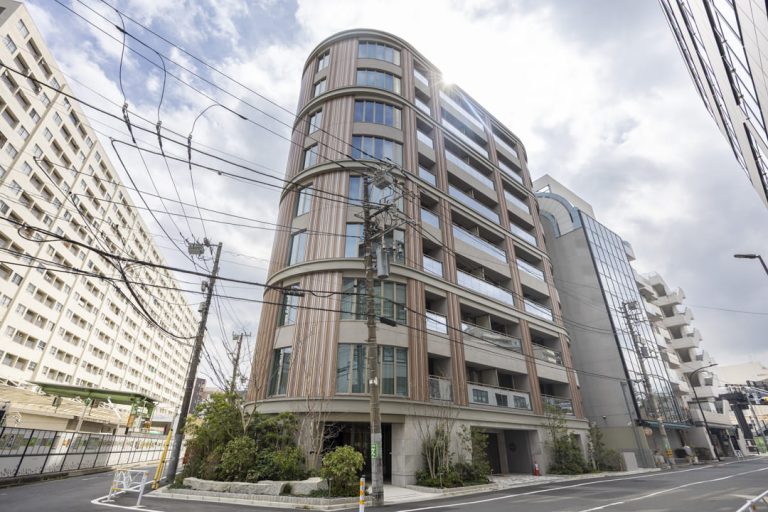 プラウド渋谷東　渋谷・恵比寿を日常に、新築未入居の角住戸