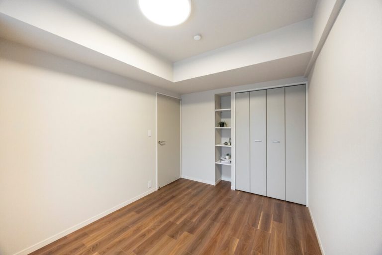 洋室2（廊下側）