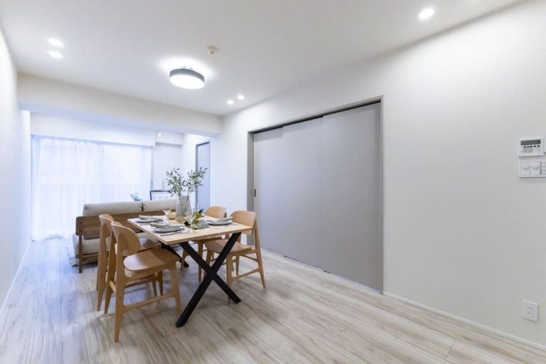 リビングダイニング