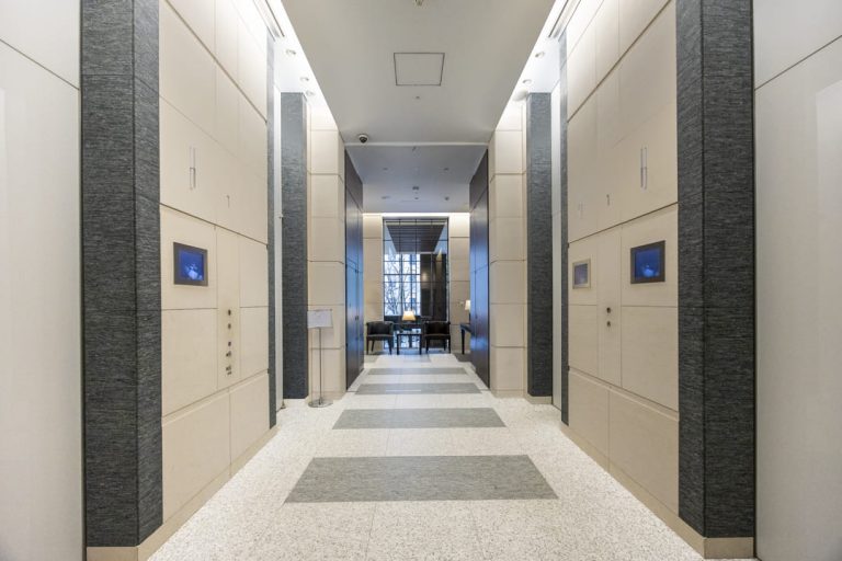 エレベーターホール