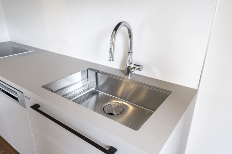 キッチン シンク