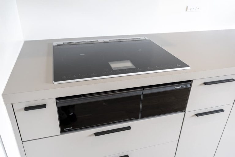 キッチン IHクッキングヒーター