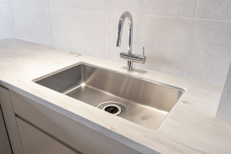 キッチン シンク