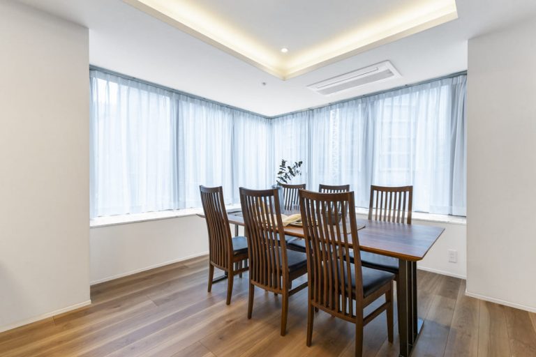 リビングダイニング