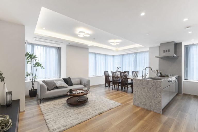 パークタワーグランスカイ　二面採光の光に包まれる、ゆとりの83㎡レジデンス