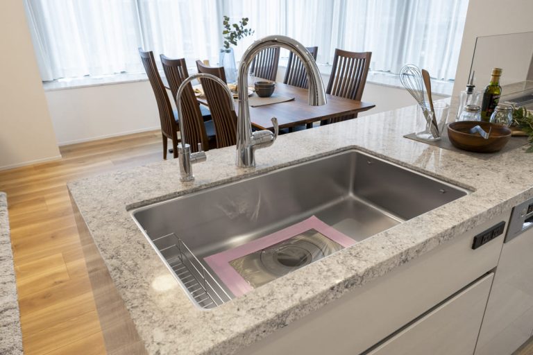 キッチン シンク