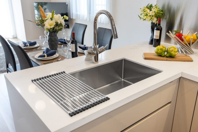 キッチン シンク