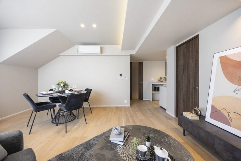 リビングダイニング