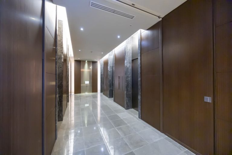 エレベーターホール