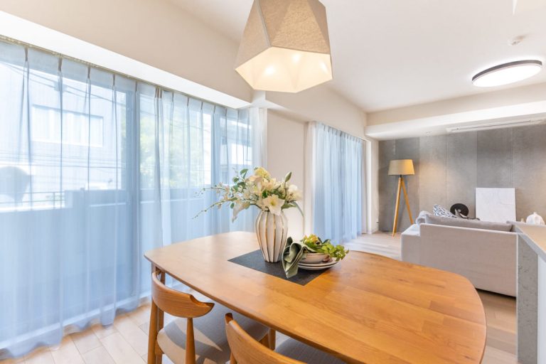 リビングダイニング