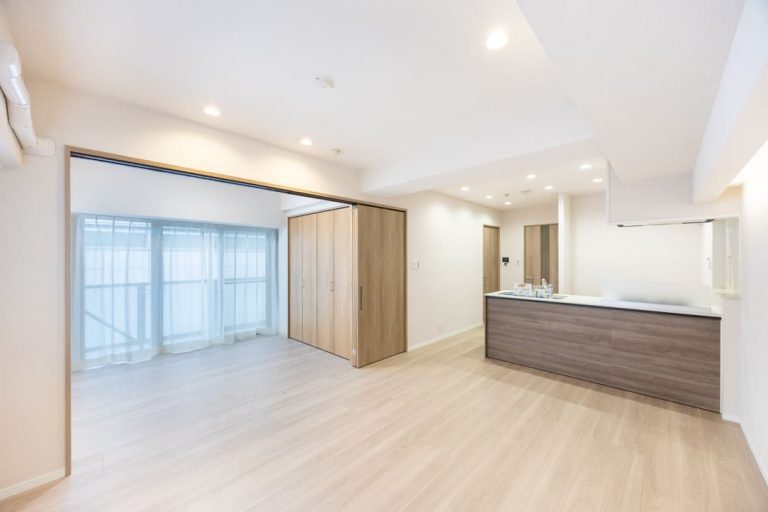 恵比寿　専用使用権駐車場あり！利便性と穏やかさを兼ね備えた2LDK