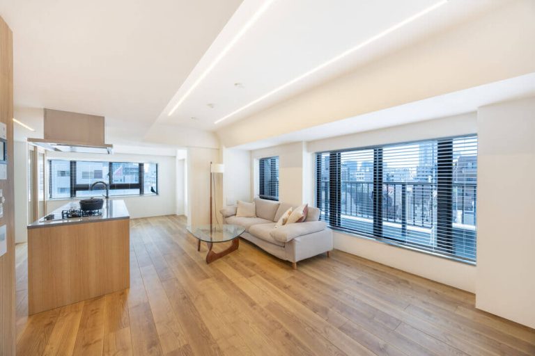 麻布十番　南東角部屋、家族や友人と時間を共有するゆとりあるLDK