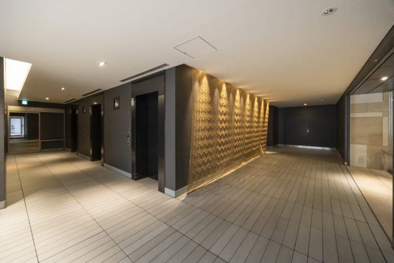 エントランスホール