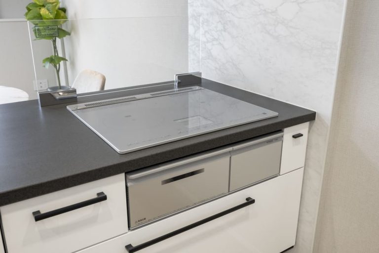 キッチン IHクッキングヒーター