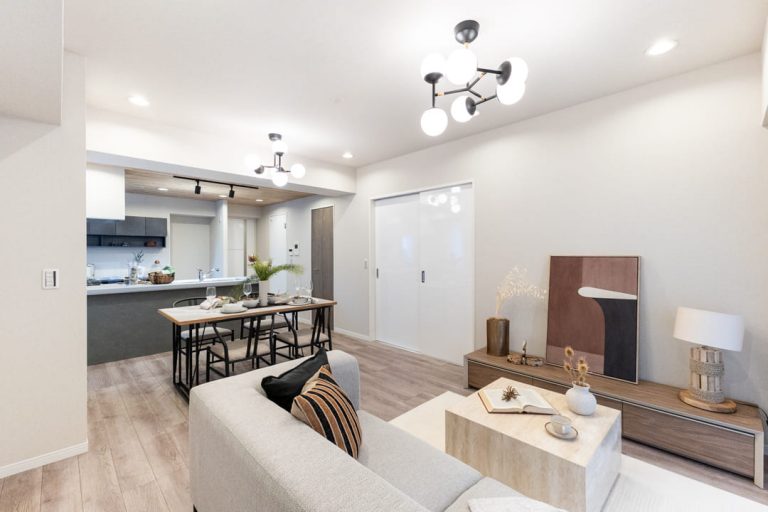 リビングダイニング