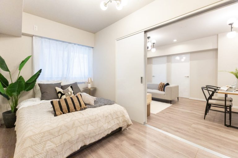 洋室1、リビングダイニング