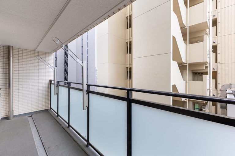 バルコニー（南西側）