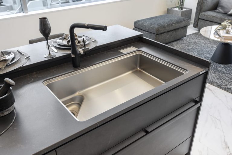 キッチン シンク