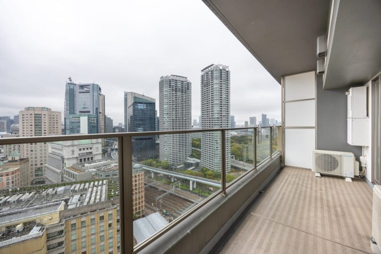 バルコニー（寝室側）