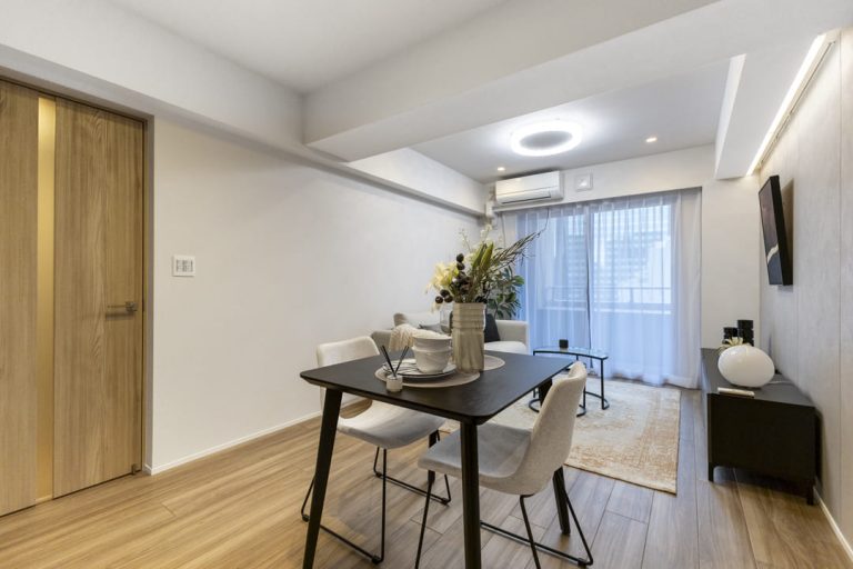 リビングダイニング