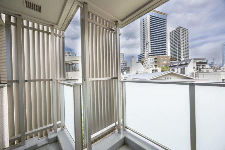 バルコニー（北東側）