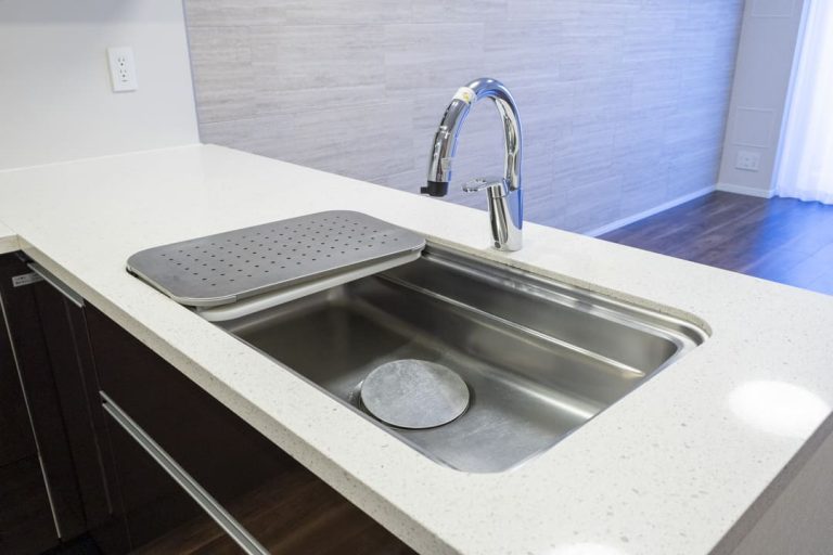 キッチン シンク