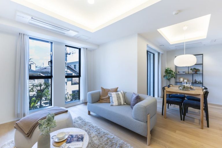 プラウド上原　静穏な邸宅街に佇む低層レジデンス