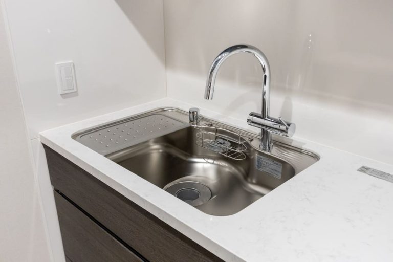 キッチン シンク