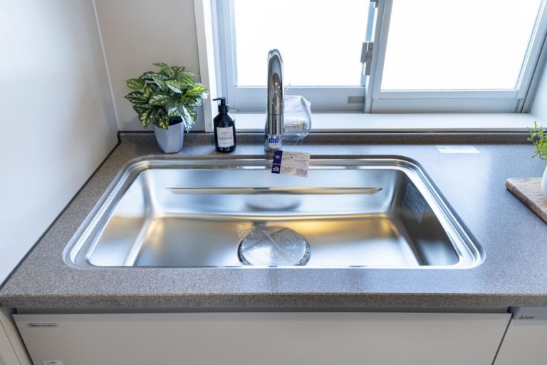 キッチン シンク