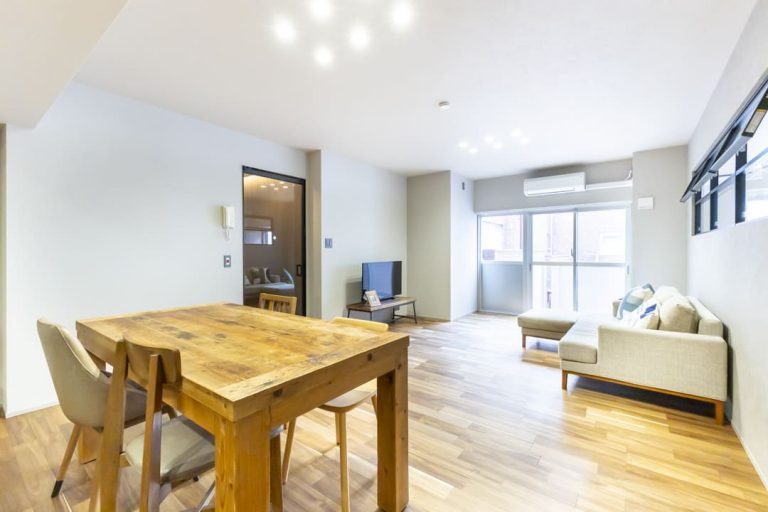 リビングダイニング