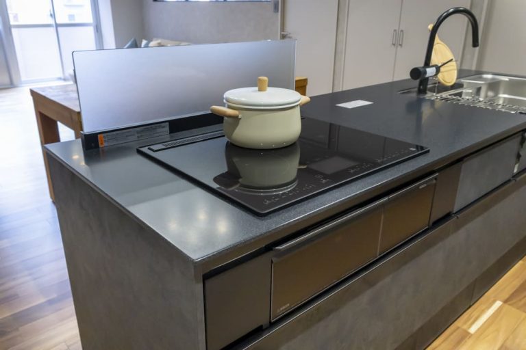 キッチン IHクッキングヒーター