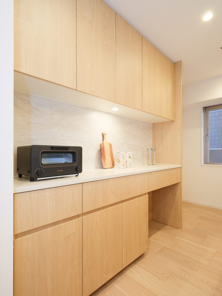 キッチン カップボード