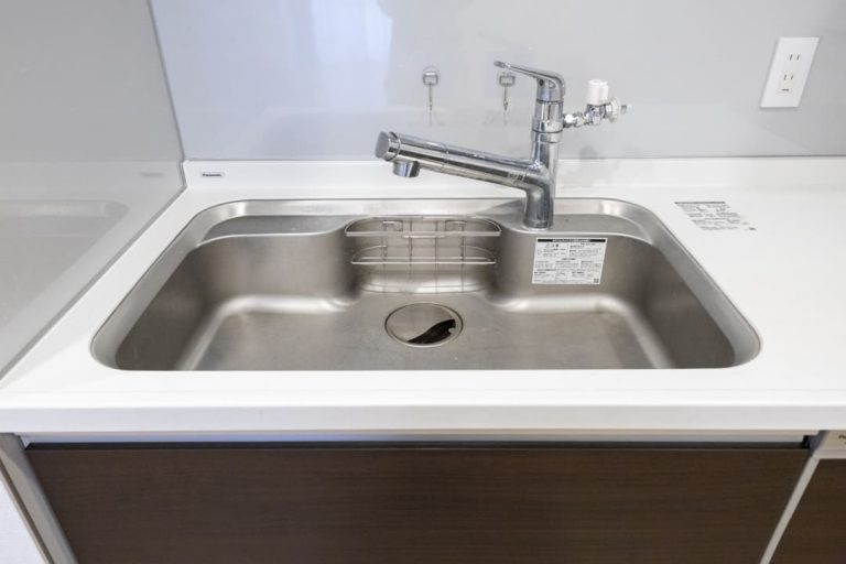 キッチン シンク