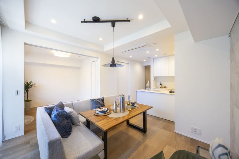 リビングダイニング、洋室1