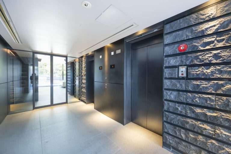 エレベーターホール