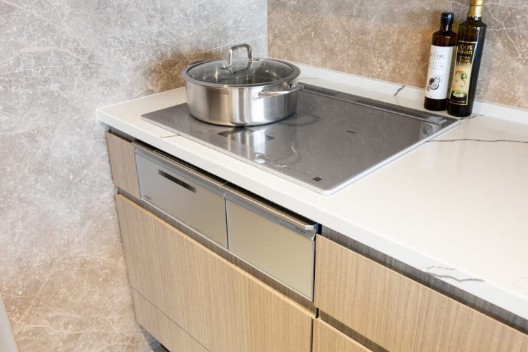 キッチン IHクッキングヒーター