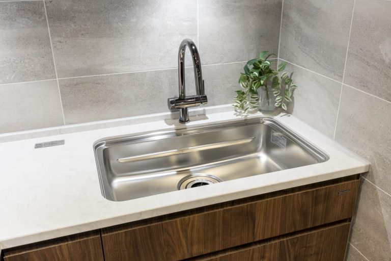 キッチン シンク