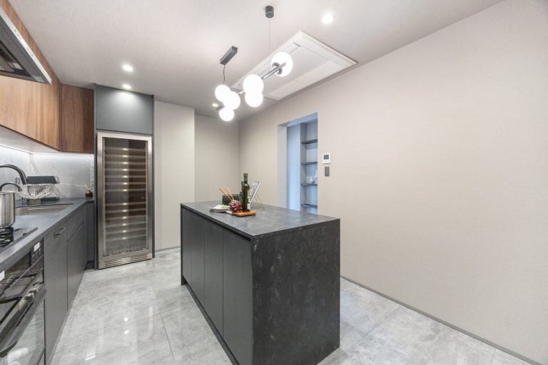 キッチン カウンター収納