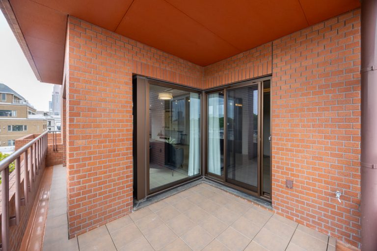 バルコニー（南西側）