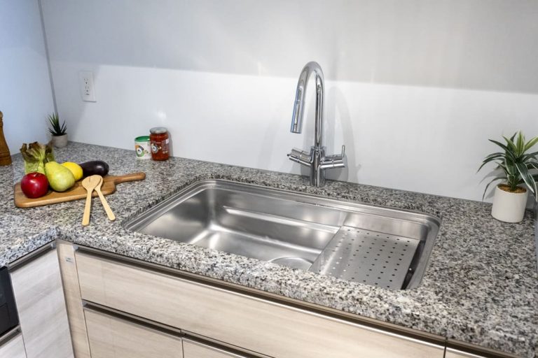 キッチン シンク