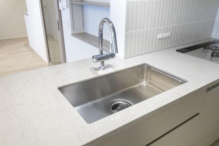 キッチン シンク